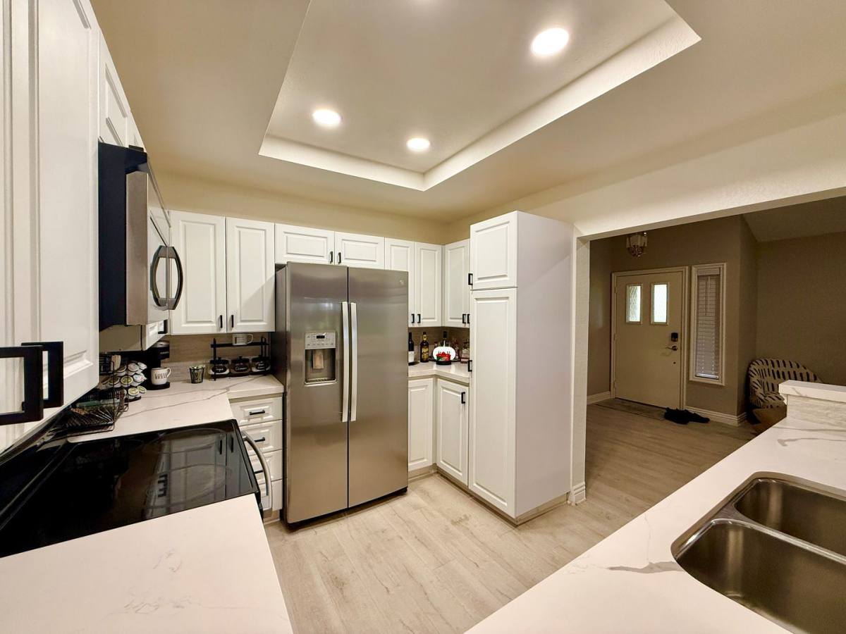 Apartment for rent at 77584 Woodhaven Dr N, Palm Desert, CA 92211