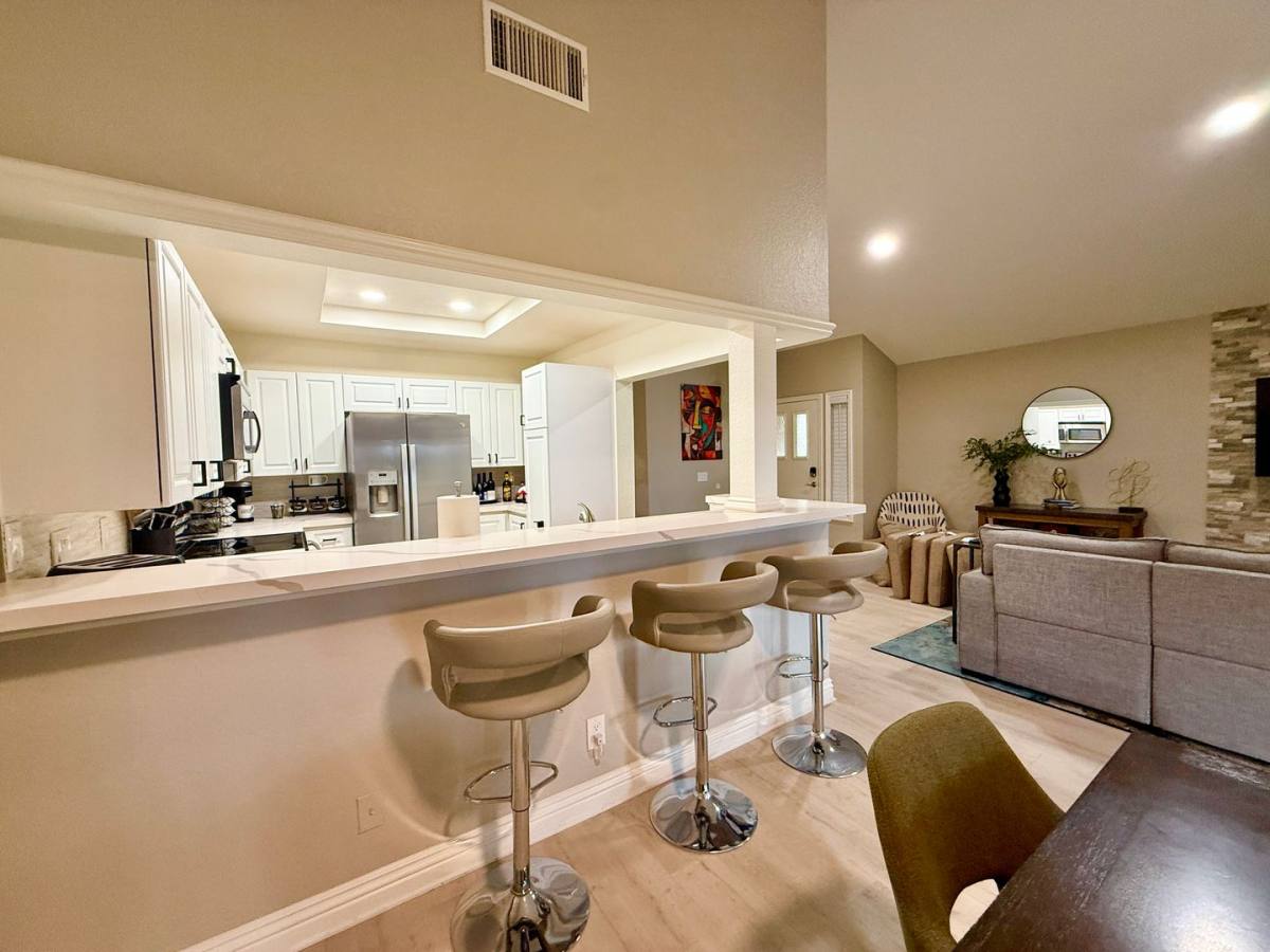 Apartment for rent at 77584 Woodhaven Dr N, Palm Desert, CA 92211