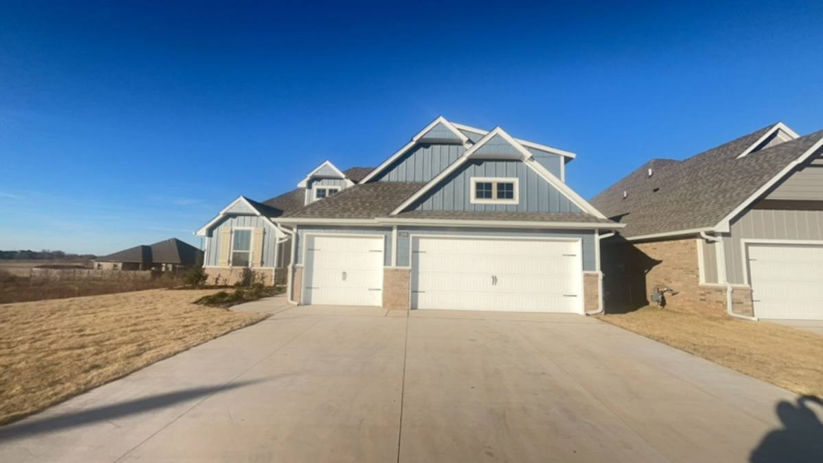 House for rent at 2309 NW 171st St, Edmond, OK 73012
