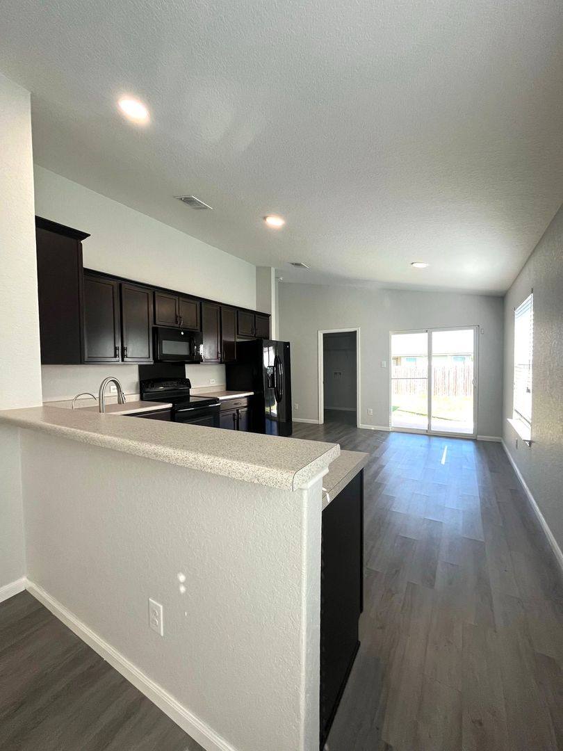 House for rent at 733 Wolfeton Way, New Braunfels, TX 78130