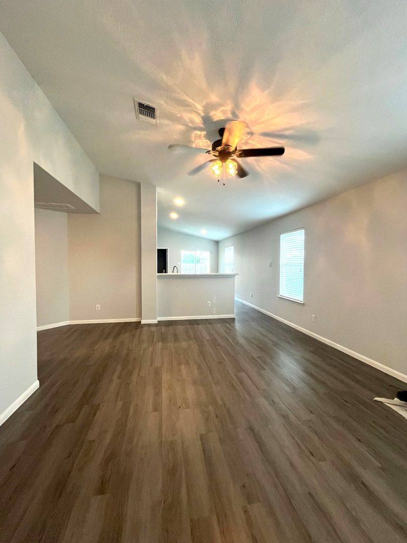 House for rent at 733 Wolfeton Way, New Braunfels, TX 78130
