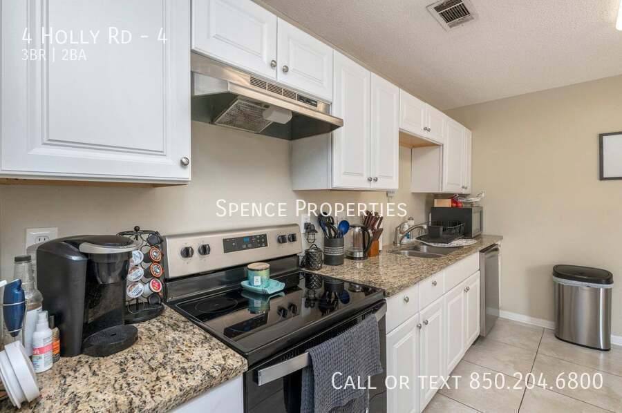 House for rent at 4 Holly Rd #4, Crestview, FL 32539