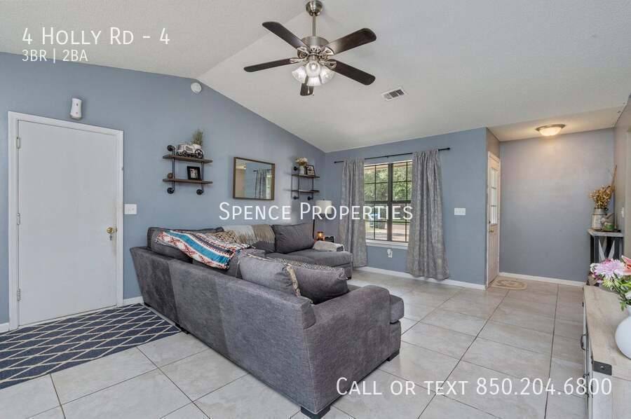 House for rent at 4 Holly Rd #4, Crestview, FL 32539
