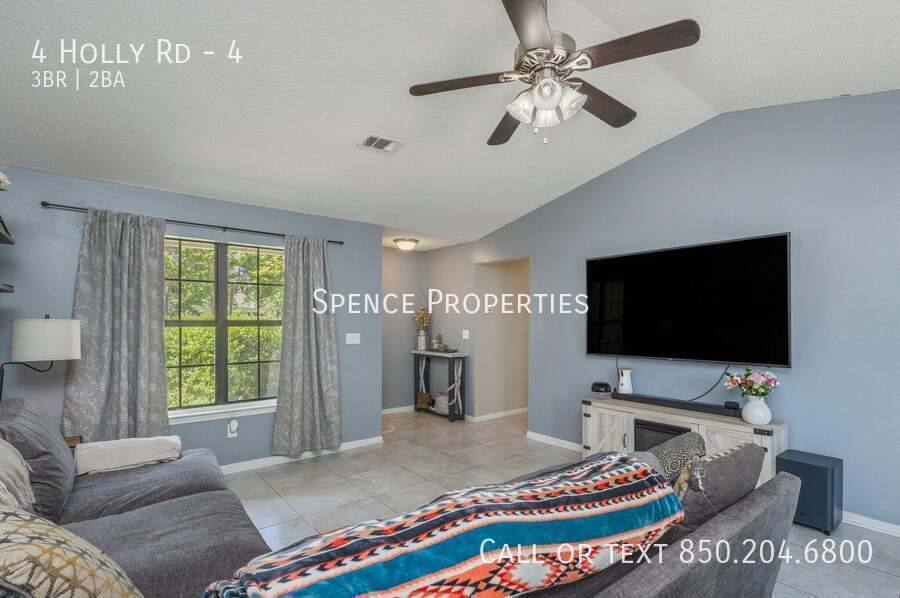 House for rent at 4 Holly Rd #4, Crestview, FL 32539