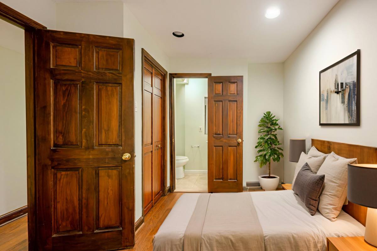 Condo for rent at 300 F St NE, Washington, DC 20002