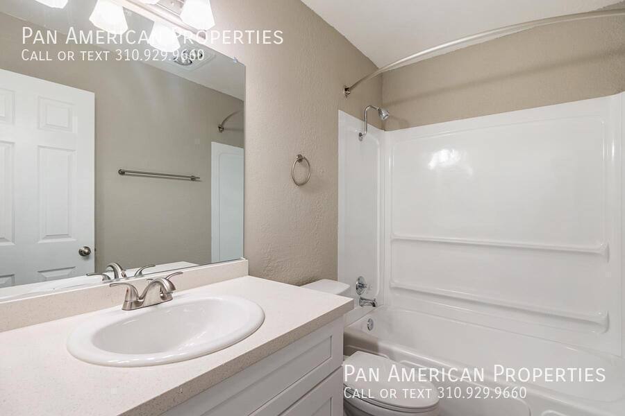 Apartment for rent at 24200 Myers Ave #6B, Moreno Valley, CA 92553