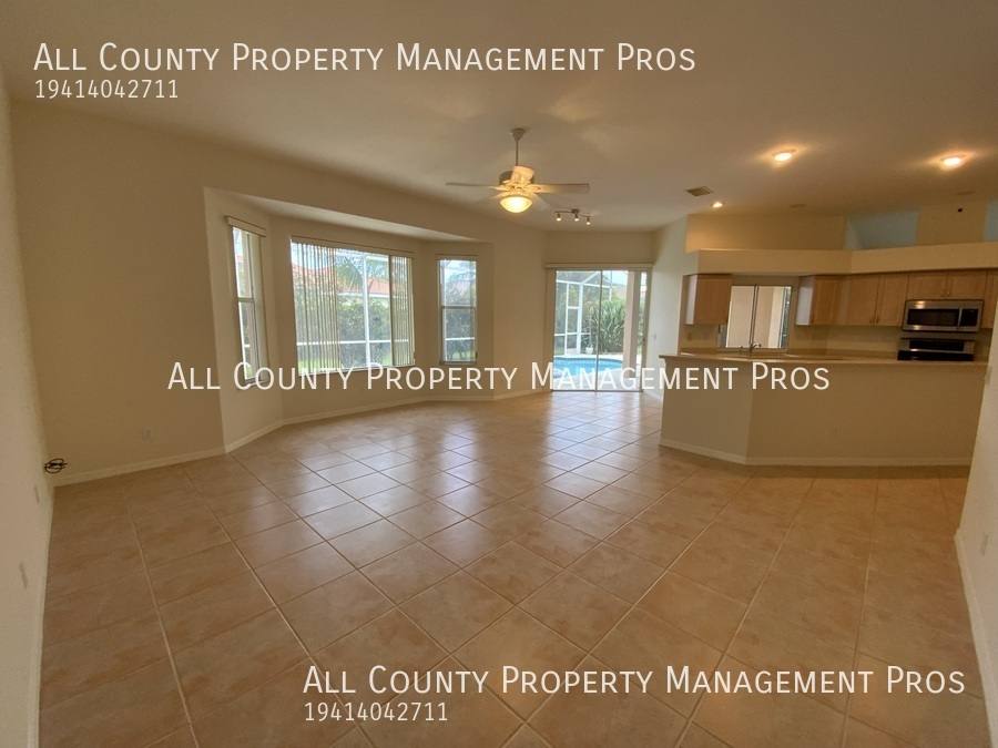 House for rent at 5112 Far Oak Circle, Sarasota, FL 34238