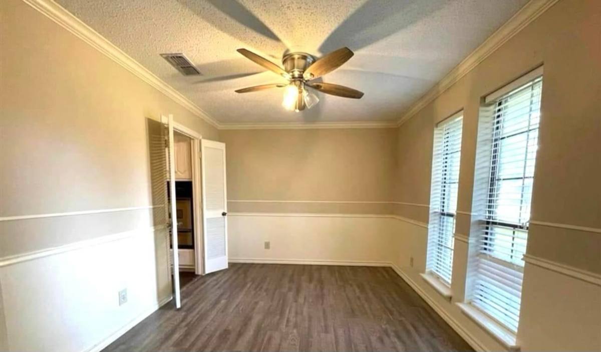 House for rent at 42 Lanshire Dr, Texarkana, TX 75503