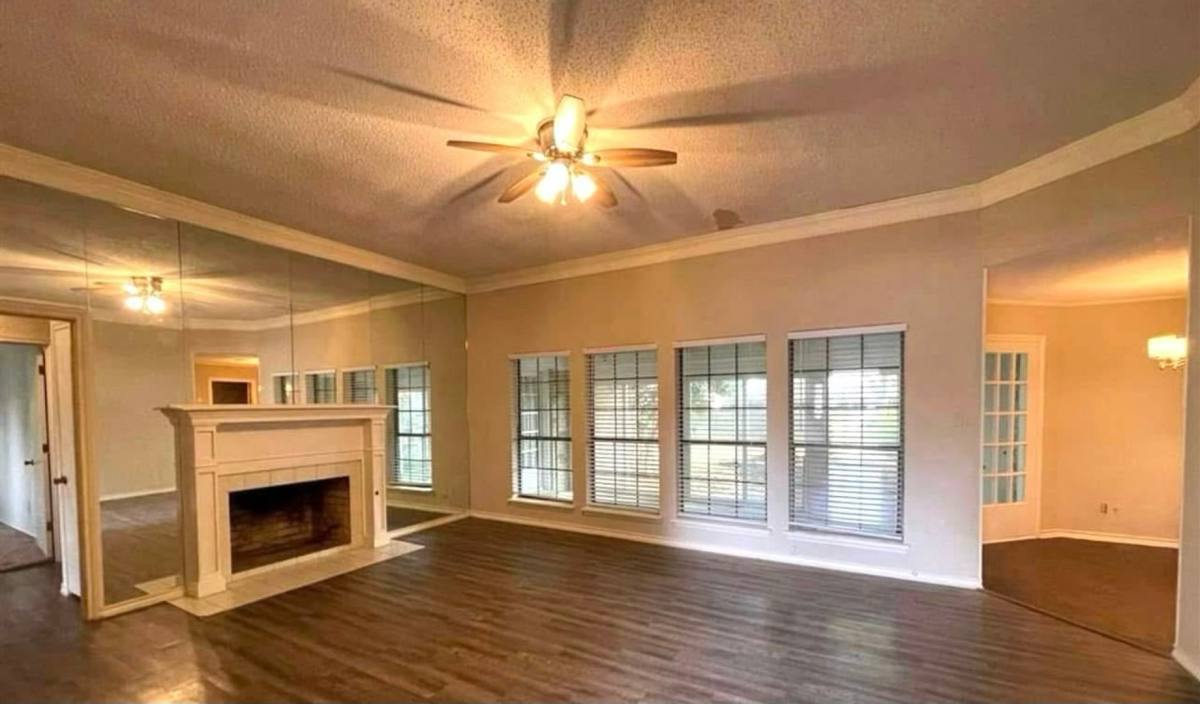House for rent at 42 Lanshire Dr, Texarkana, TX 75503