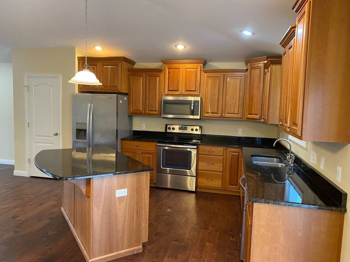 Apartment for rent at 11975 Village Circle, Rolla, MO 65401