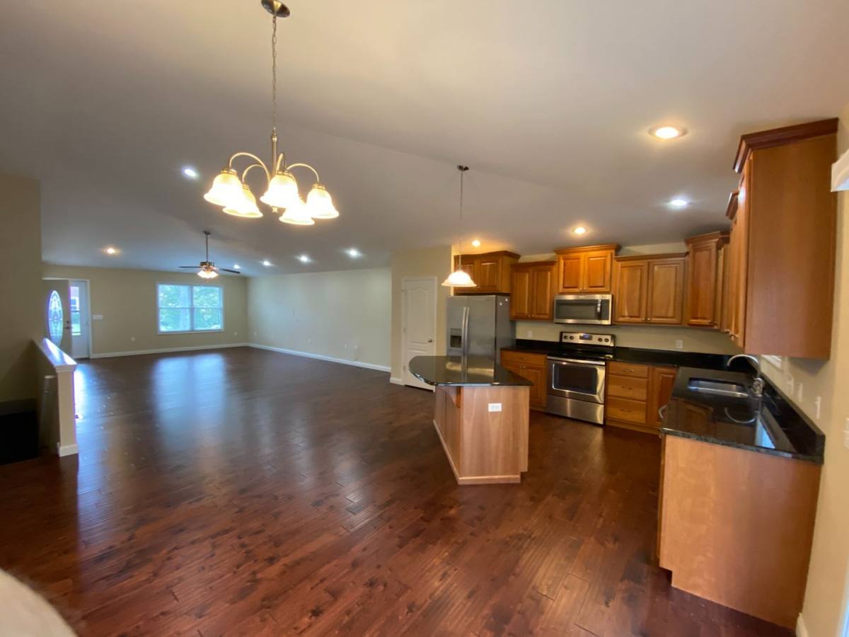 Apartment for rent at 11975 Village Circle, Rolla, MO 65401