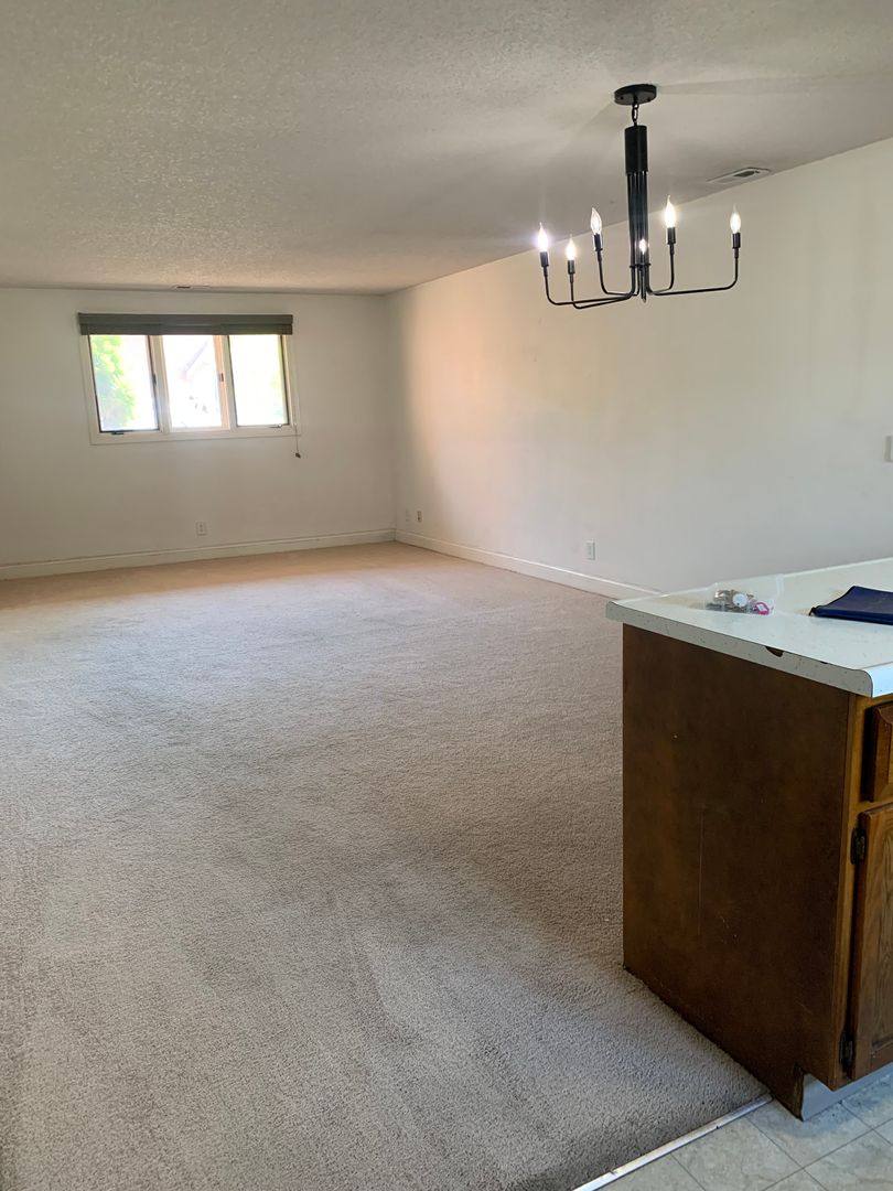 Apartment for rent at 454-458 N27th St, Fort Dodge, IA 50501
