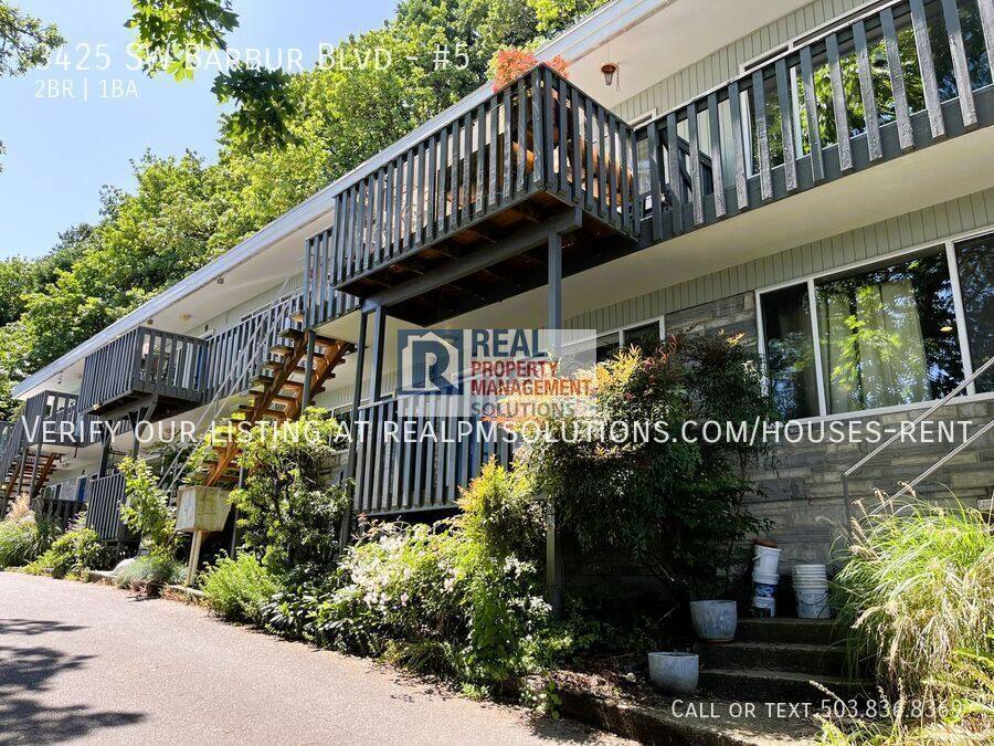 Condo for rent at 3425 SW Barbur Blvd #5, Portland, OR 97239