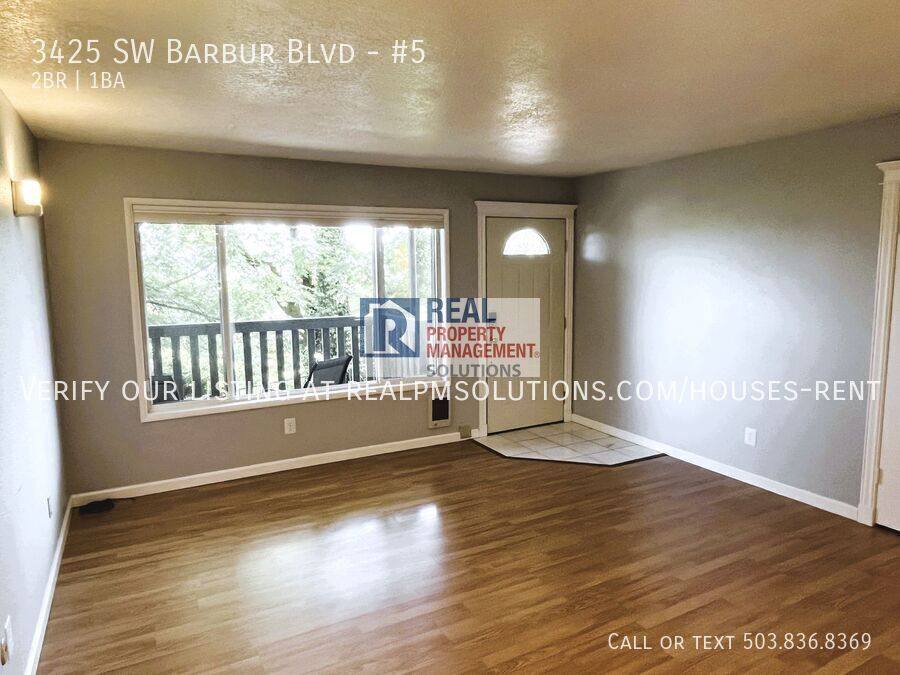 Condo for rent at 3425 SW Barbur Blvd #5, Portland, OR 97239