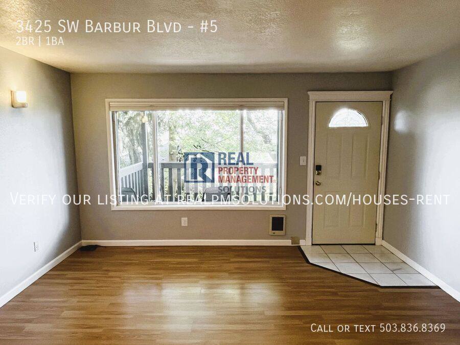 Condo for rent at 3425 SW Barbur Blvd #5, Portland, OR 97239