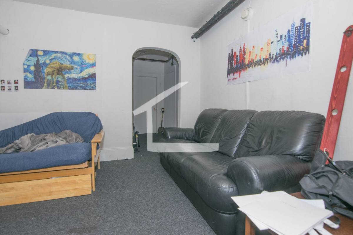 Apartment for rent at 150 Brown St #1L, Waltham, MA 02453