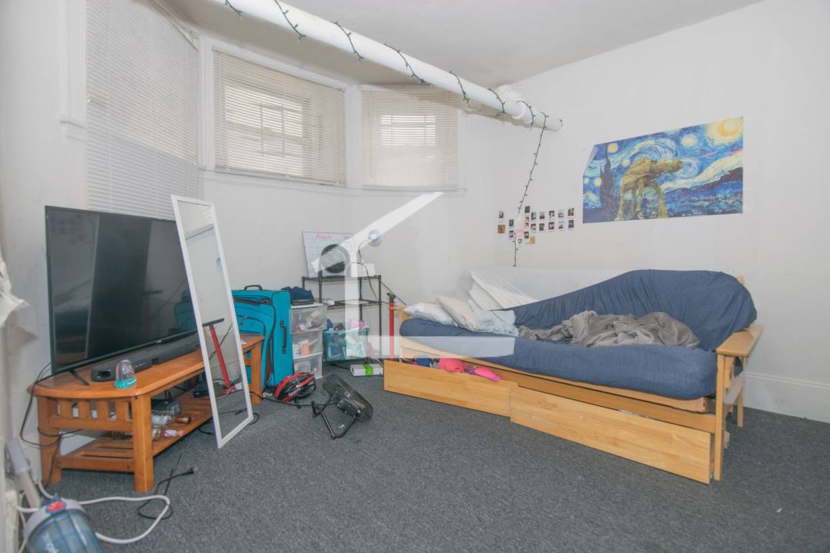 Apartment for rent at 150 Brown St #1L, Waltham, MA 02453