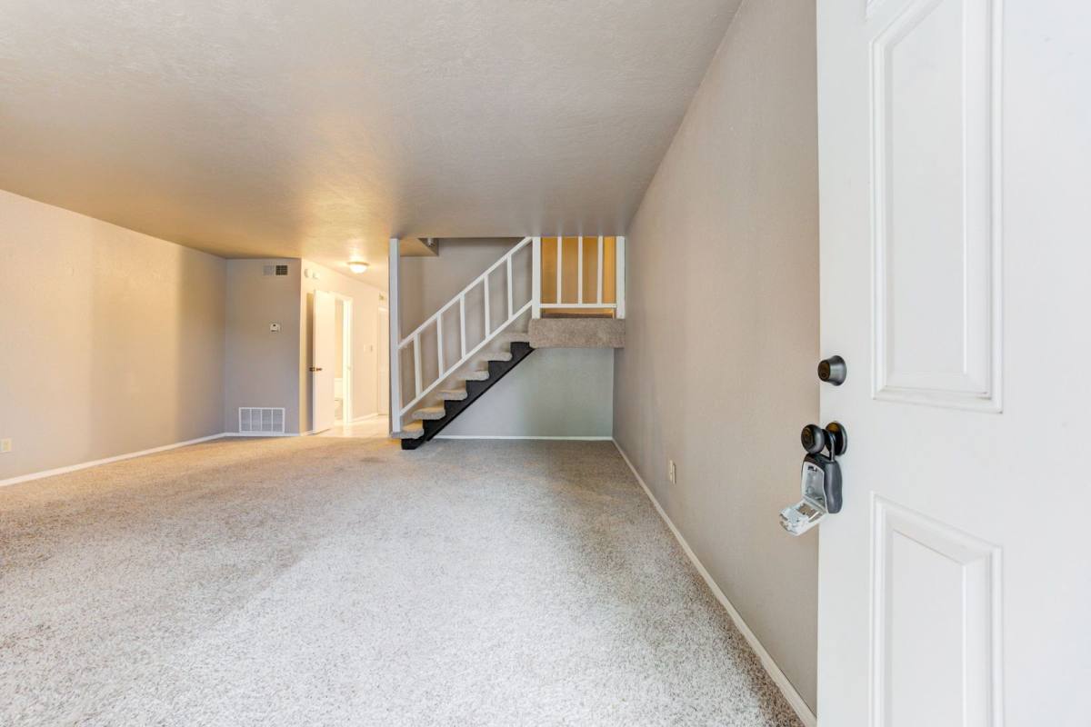 Townhouse for rent at 631 Welston Circle, Norman, OK 73071