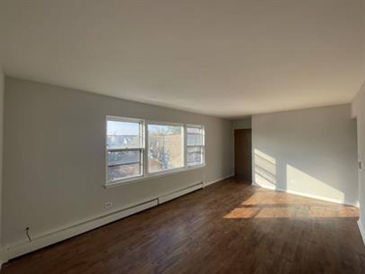 Apartment for rent at 1246 S 57th Ave, Cicero, IL 60804