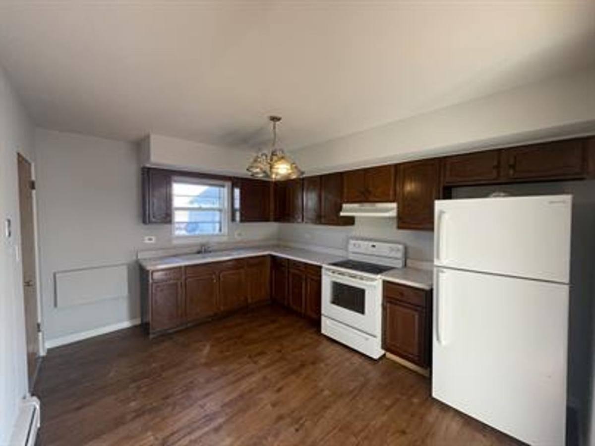 Apartment for rent at 1246 S 57th Ave, Cicero, IL 60804