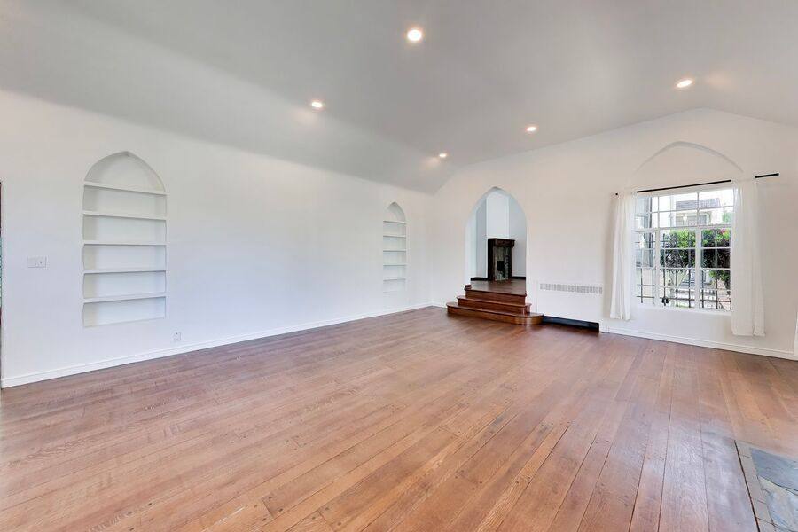 Apartment for rent at 2336 Channing Way #A, Berkeley, CA 94704