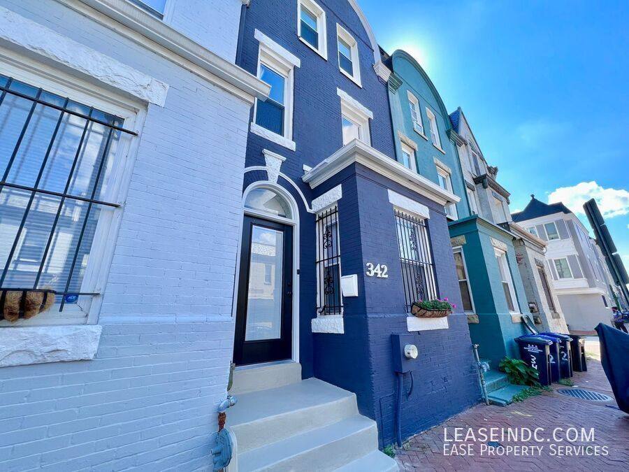 House for rent at 342 Elm St NW, Washington, DC 20001