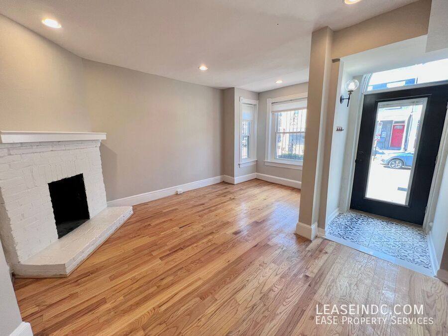 House for rent at 342 Elm St NW, Washington, DC 20001