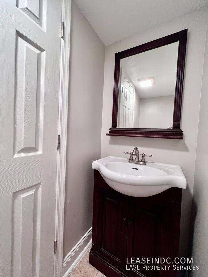 House for rent at 342 Elm St NW, Washington, DC 20001
