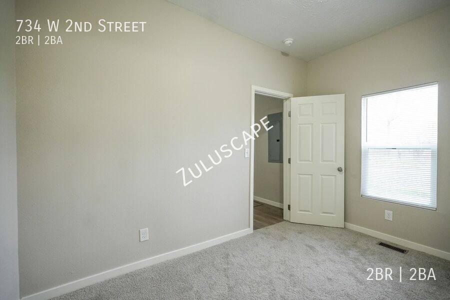 House for rent at 734 W 2nd St, Anderson, IN 46016