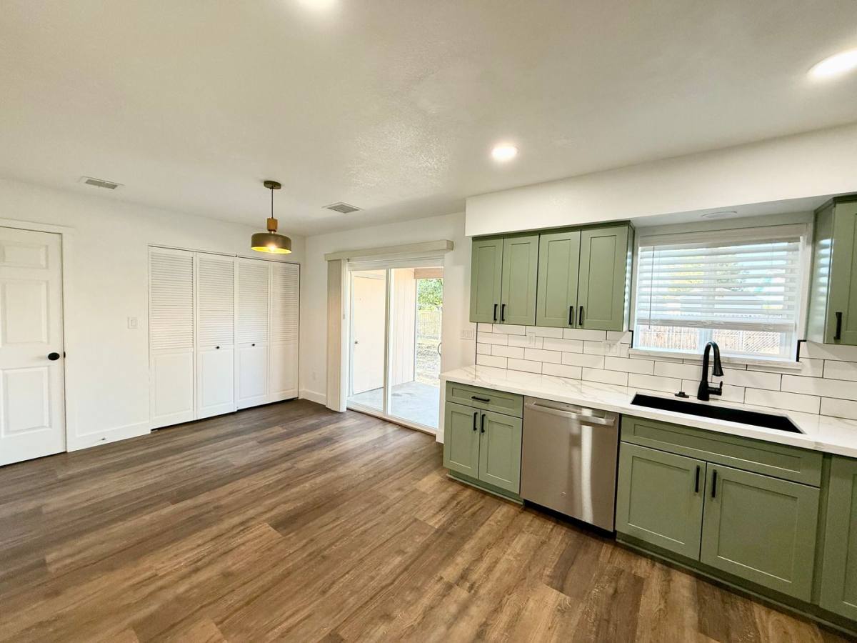 House for rent at 7749 E Spouse Dr #2, Prescott Valley, AZ 86314