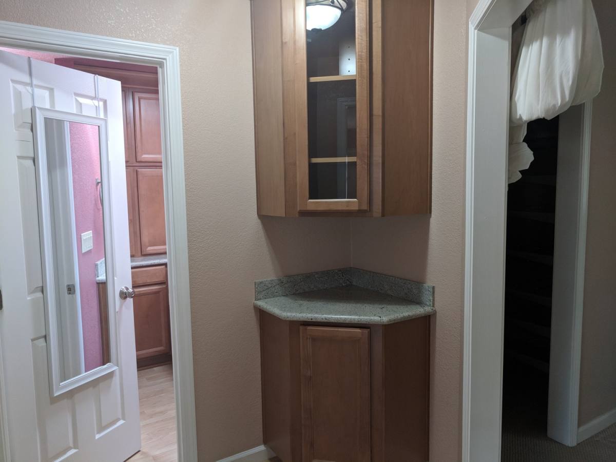 Apartment for rent at 565 Smalley Ave, Hayward, CA 94541