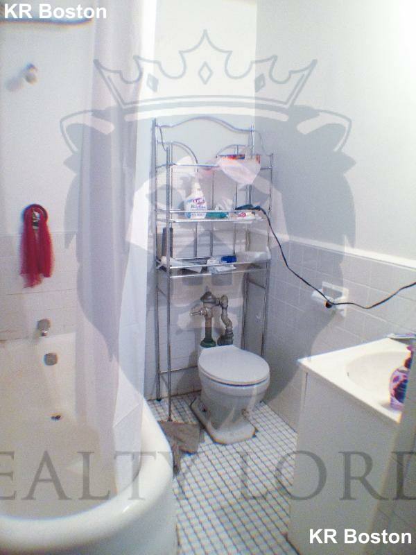 Apartment for rent at 91 Westland Ave, Boston, MA 02115