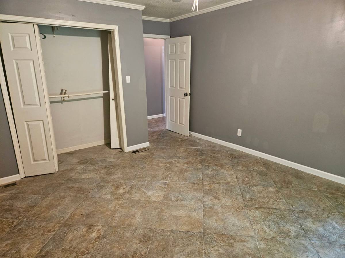 House for rent at 1616 Folsom Ave, Knoxville, TN 37917