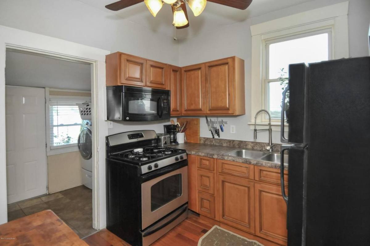 House for rent at 2226 S Shelby St, Louisville, KY 40217