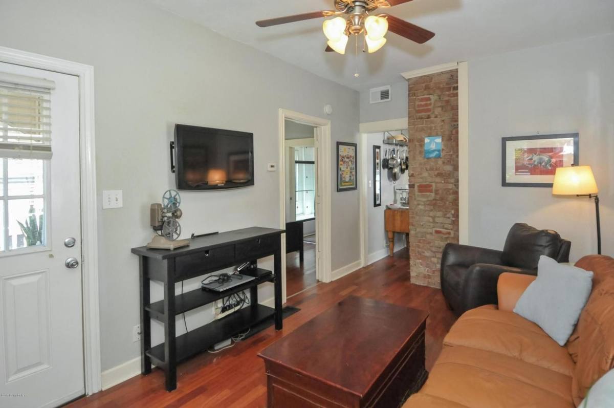 House for rent at 2226 S Shelby St, Louisville, KY 40217