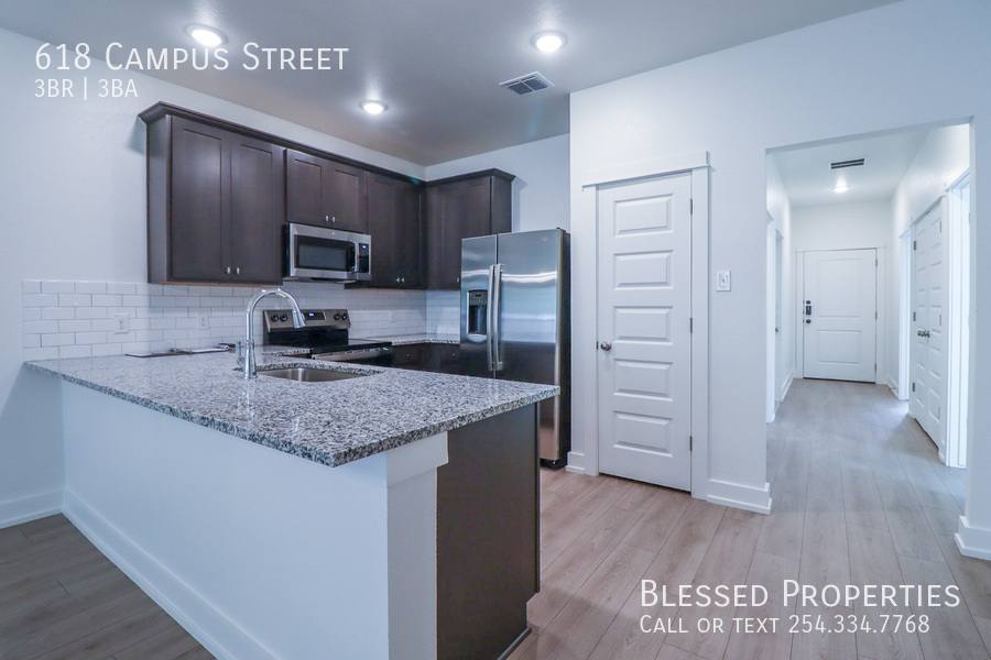 Apartment for rent at 618 Campus St, Troy, TX 76579