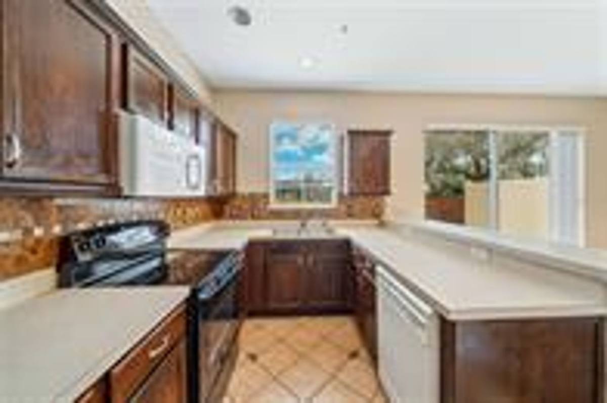 Townhouse for rent at 9434 Silver Buttonwood St, Orlando, FL 32832