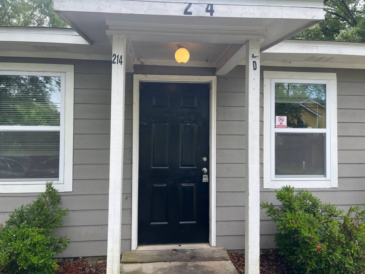 Apartment for rent at 214 Kentucky Ave, Griffin, GA 30223