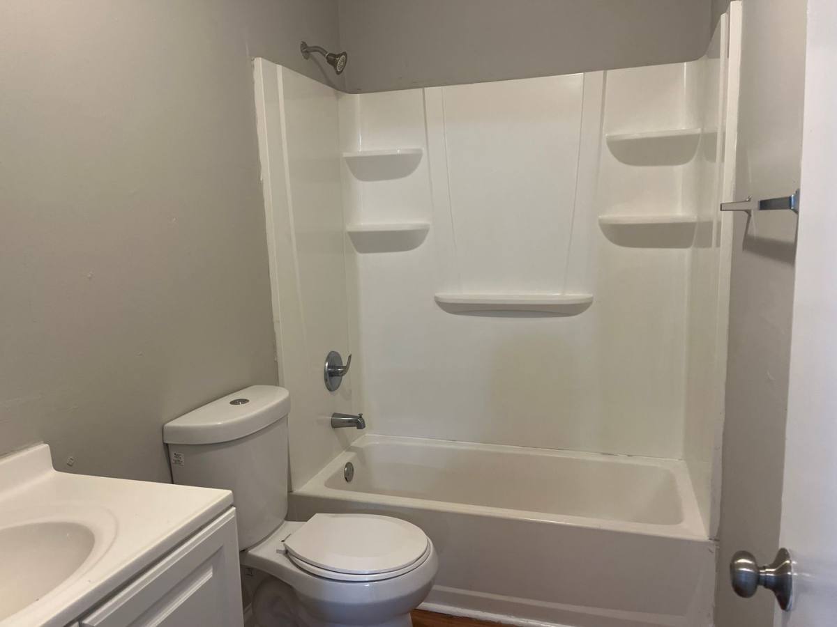 Apartment for rent at 214 Kentucky Ave, Griffin, GA 30223
