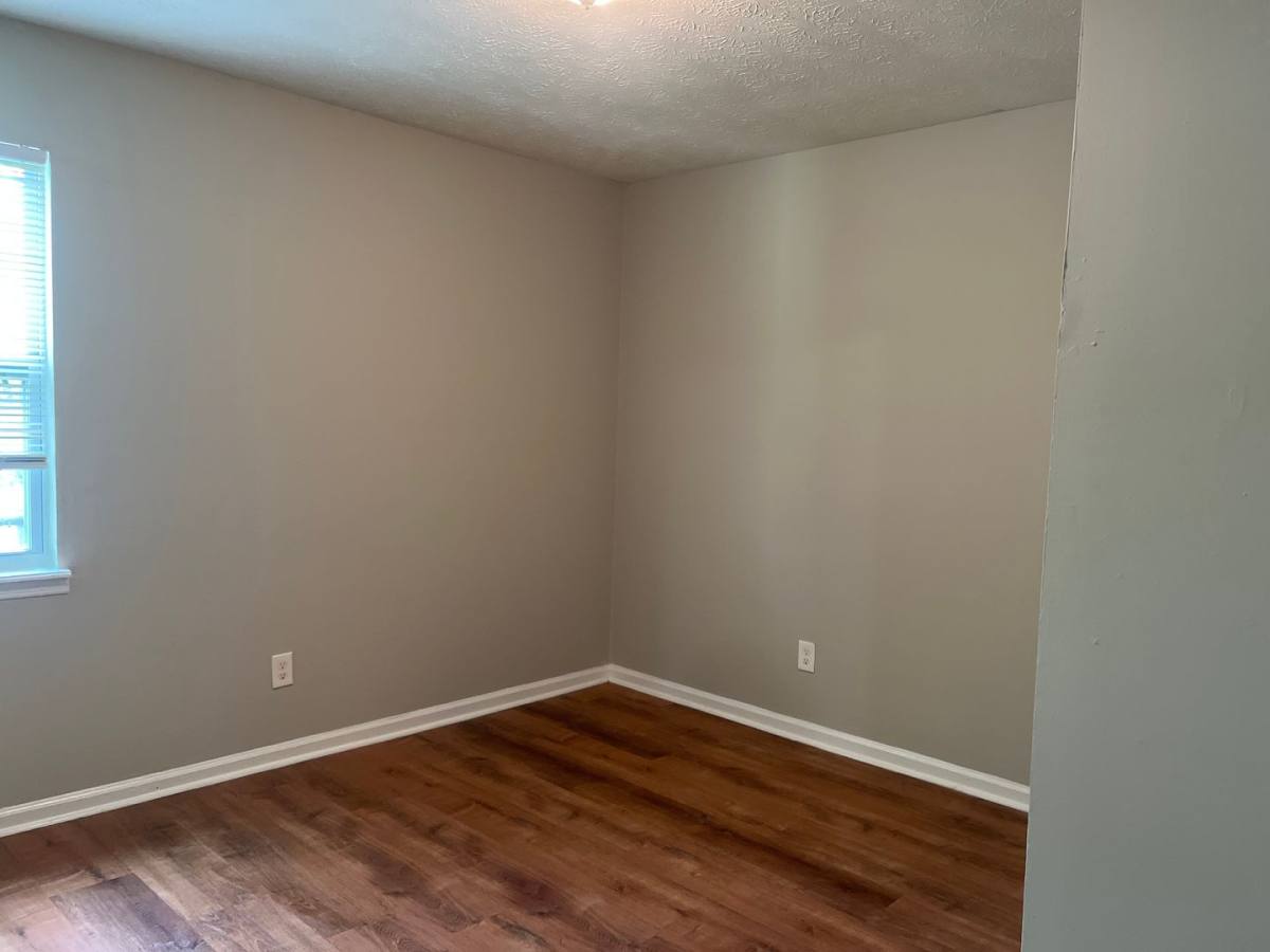 Apartment for rent at 214 Kentucky Ave, Griffin, GA 30223