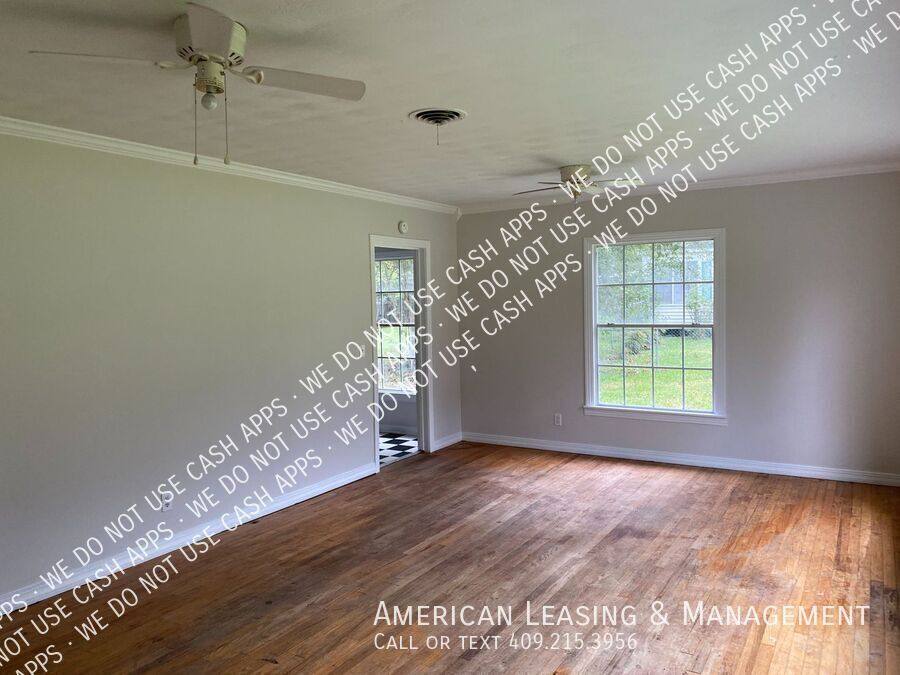 House for rent at 203 Lee Lane, Lufkin, TX 75904
