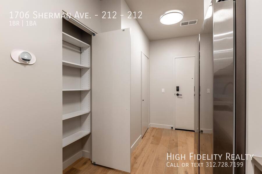 Condo for rent at 1706 Sherman Ave #212, Evanston, IL 60201