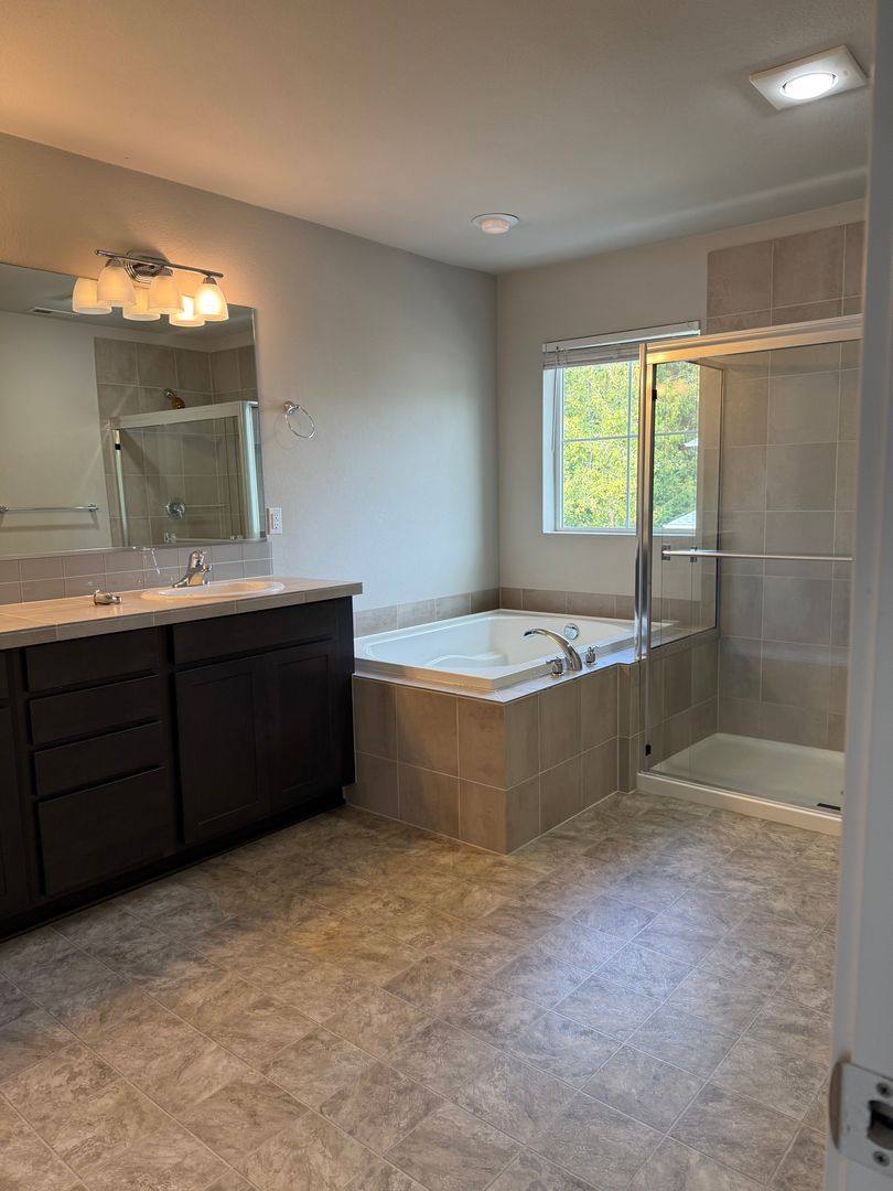 House for rent at 9922 13th St SE, Lake Stevens, WA 98258