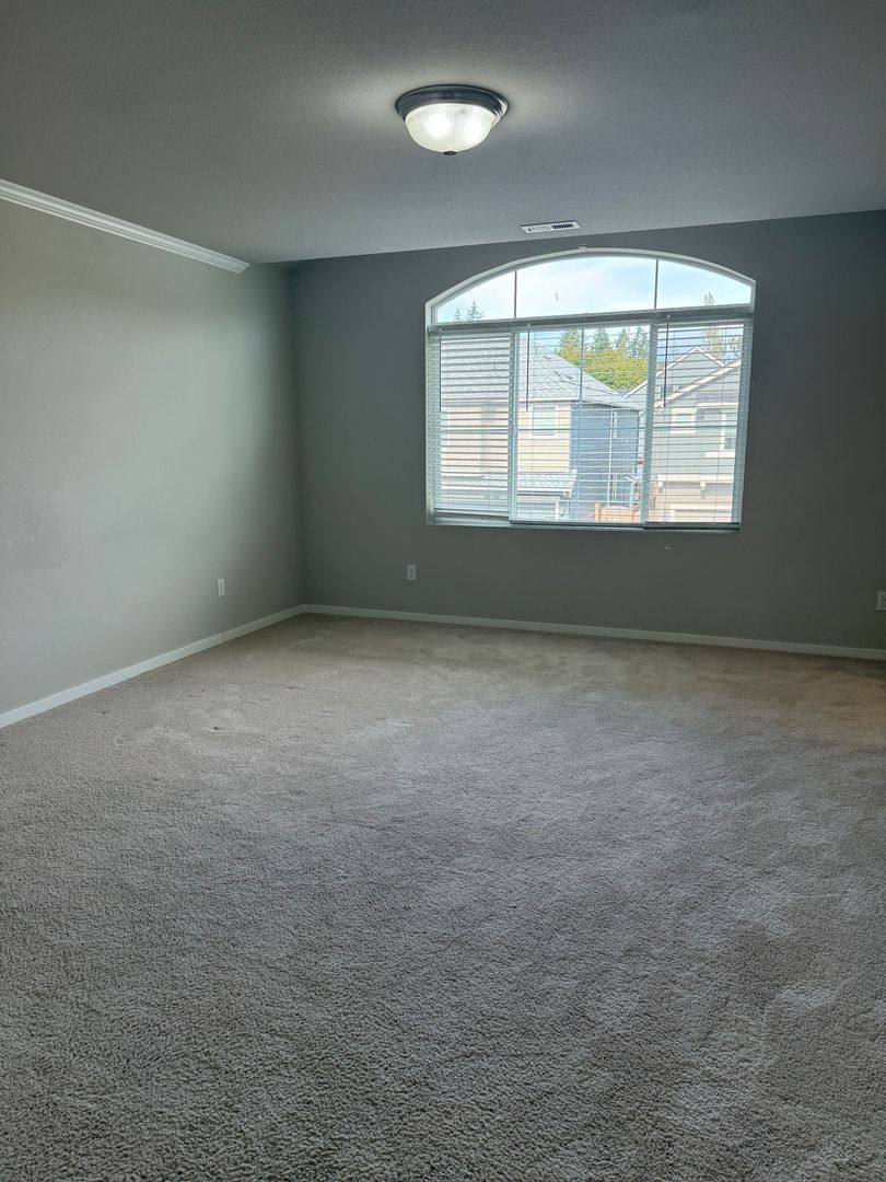 House for rent at 9922 13th St SE, Lake Stevens, WA 98258
