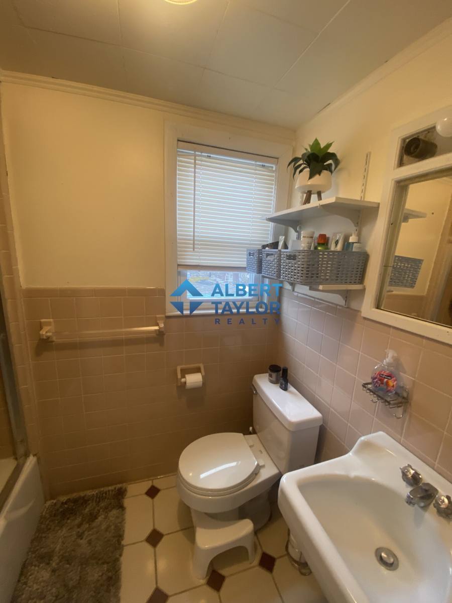 Apartment for rent at 49 Boylston St #2, Brookline, MA 02446