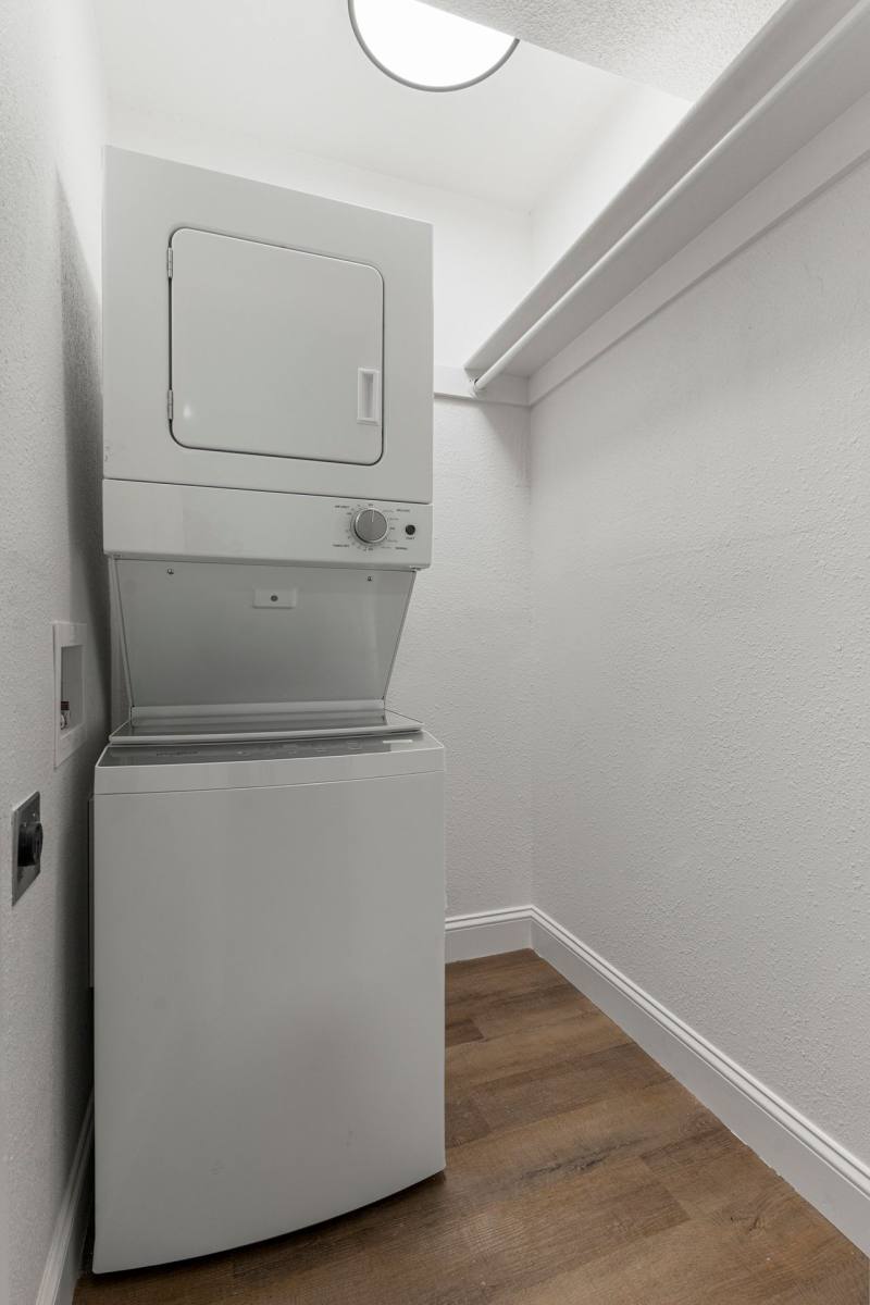 Apartment for rent at 758 Plaza Dr, Jenks, OK 74037