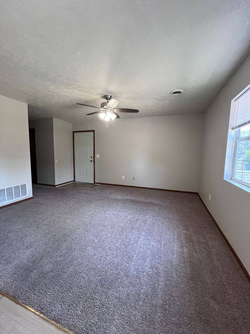 Apartment for rent at 801 E Springhill Dr, Terre Haute, IN 47802