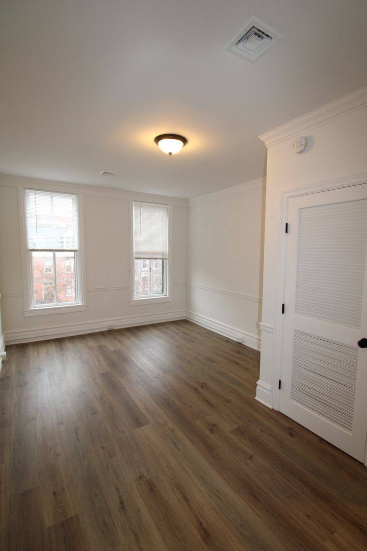 Apartment for rent at 130 State St, Harrisburg, PA 17101