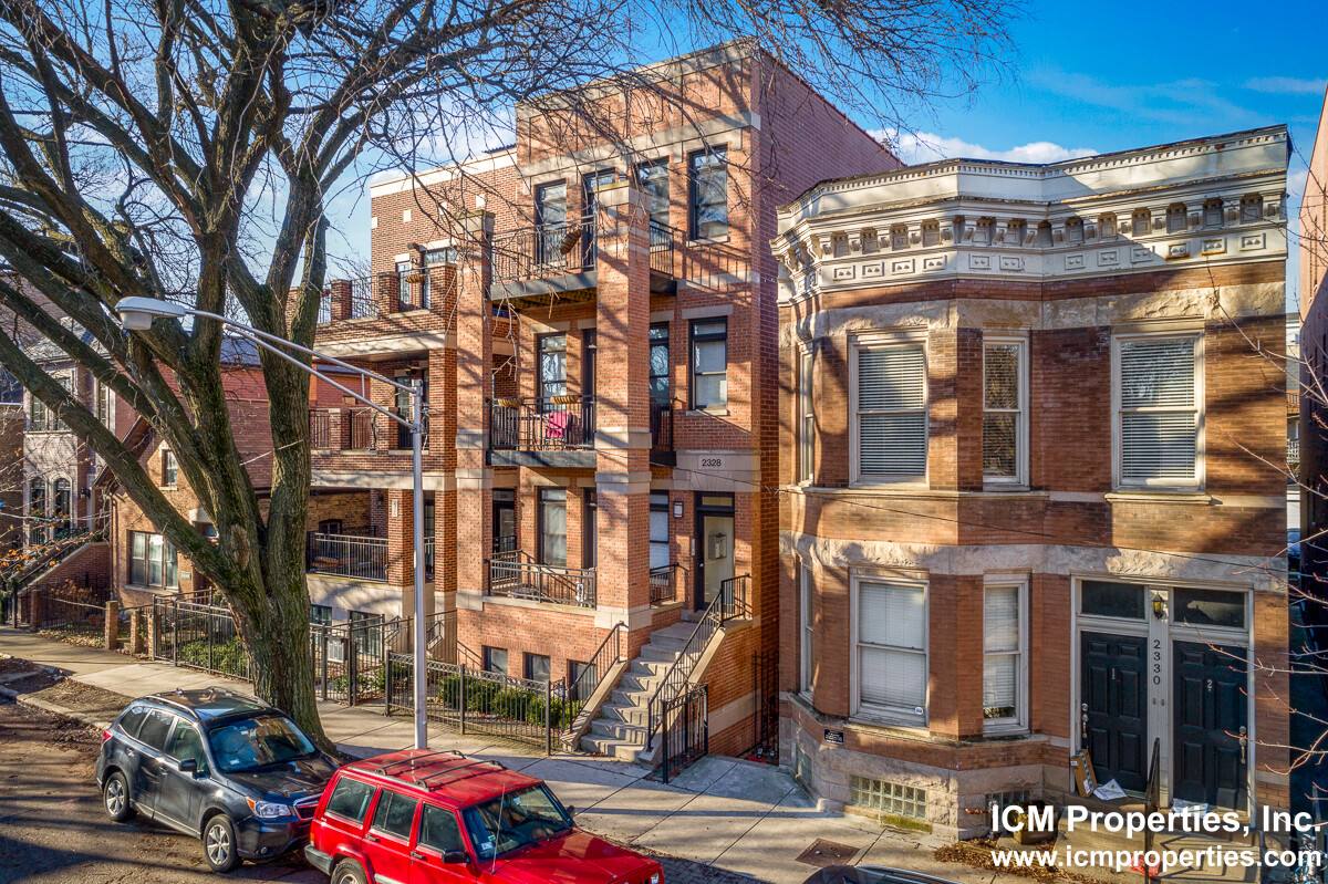 Apartment for rent at 2328 N Greenview Ave #3, Chicago, IL 60614