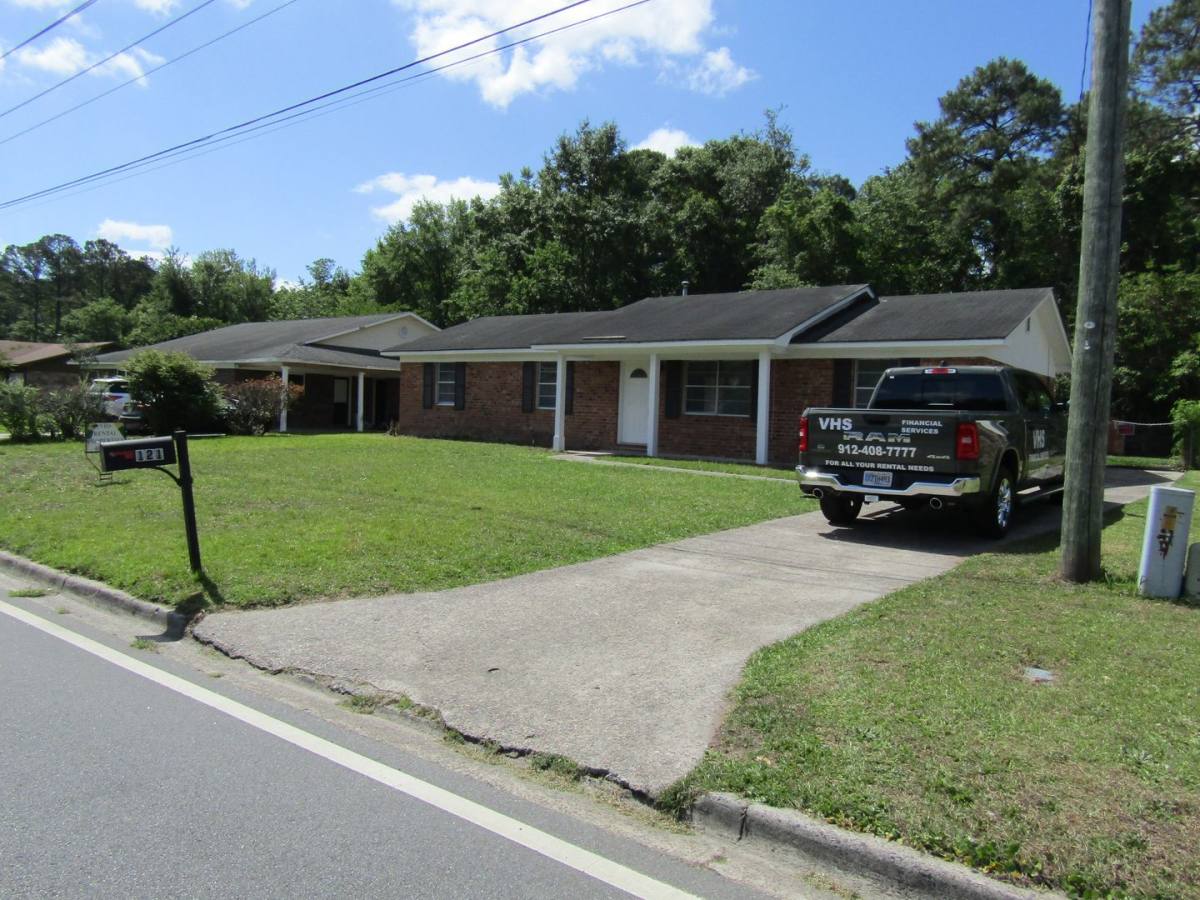 House for rent at 121 Glenn Bryant Rd, Hinesville, GA 31313